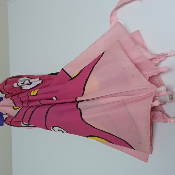 Butterfly 🦋 umbrella 🌂 - Picture 5 of 7